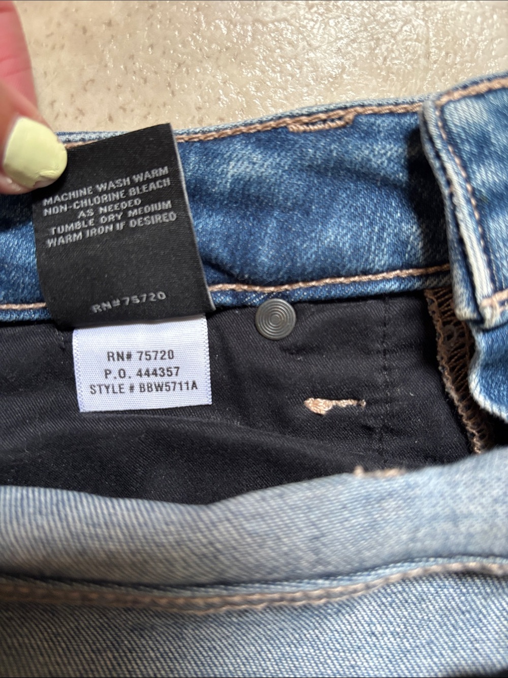 NWT Buckle Black Fit No. 53 Ankle Skinny Distressed Denim Jeans Women’s Size 25 - Picture 7 of 7